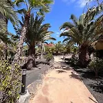아파트 Sun & Sea In *